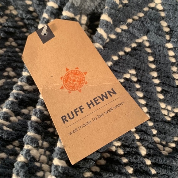 Rug Dark Teal Chevron Flexible NWT - Picture 3 of 5